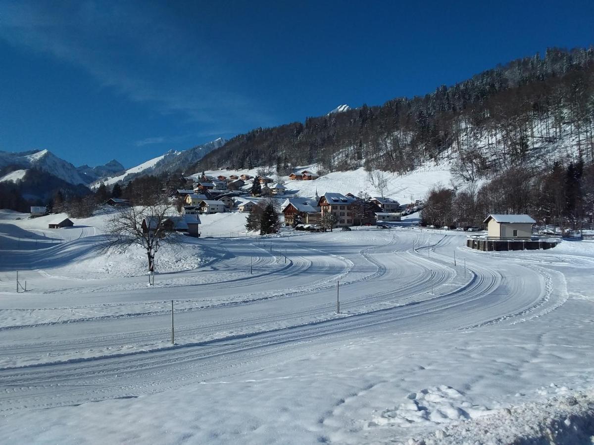 Vila Chalet Le Tsale Les Sciernes d'Albeuve Exteriér fotografie